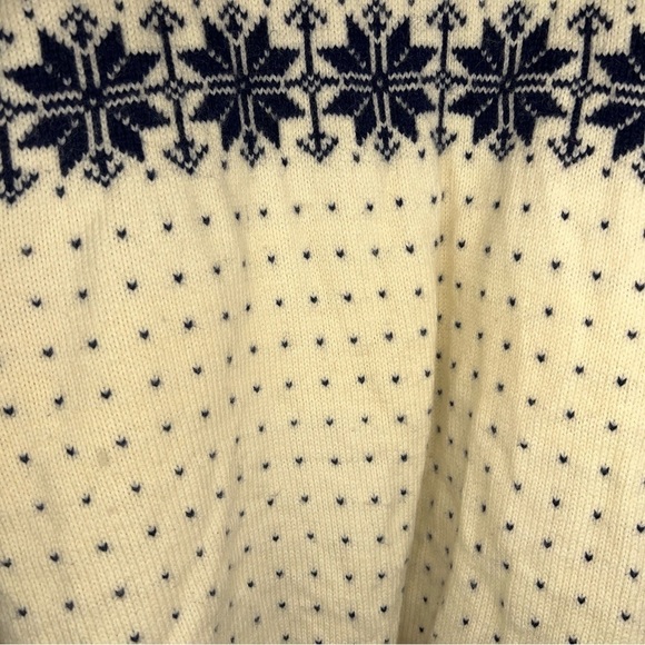 VINTAGE RARE STOWE WOOLENS NORDIC WOOL IVORY RED HOLIDAY SWEATER FAUR ISLE - Picture 10 of 14